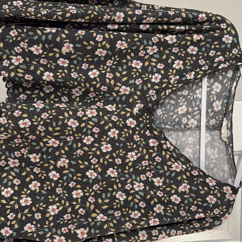 Cute bohemian style shirt
